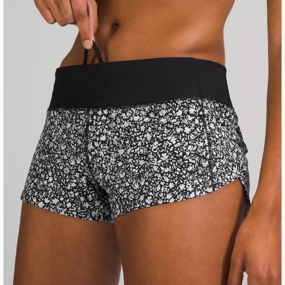 Lululemon Speed Up Low-Rise Lined Short 2.5"